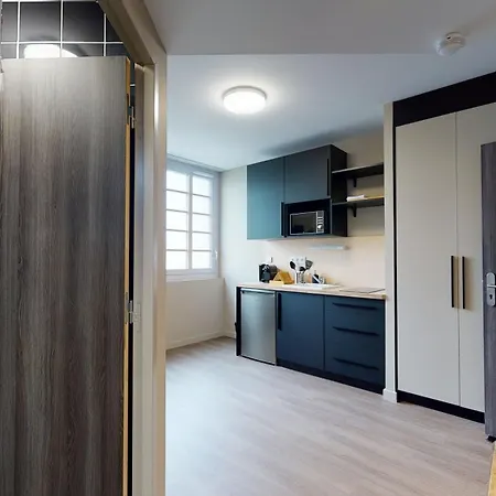 Colivaim By Startway Hotel *